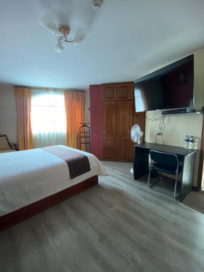 Hotel Cumbaya Sanvy Кіто Екстер'єр фото